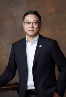 杨伟暾.jpg